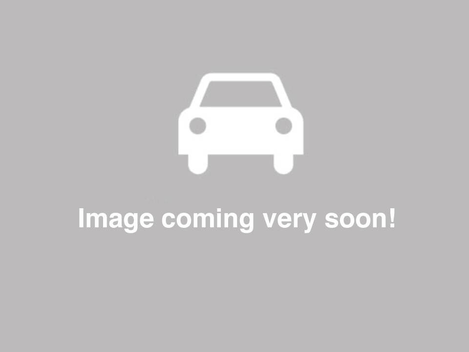 Roberts Auto Sales 2015 Toyota Camry 
